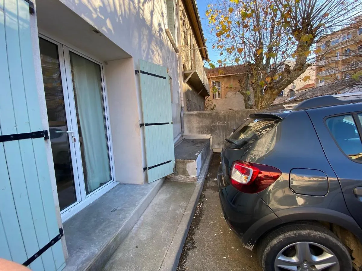 Loft Rotonde Wifi Clim Smart Tv Rue Calme Apartamento Aix-en-Provence 0*,  França